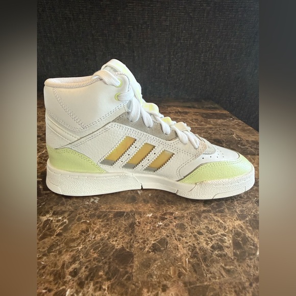 Adidas. Wmns Drop Step XL \'White Almost Lime\'. Size 5.5.
